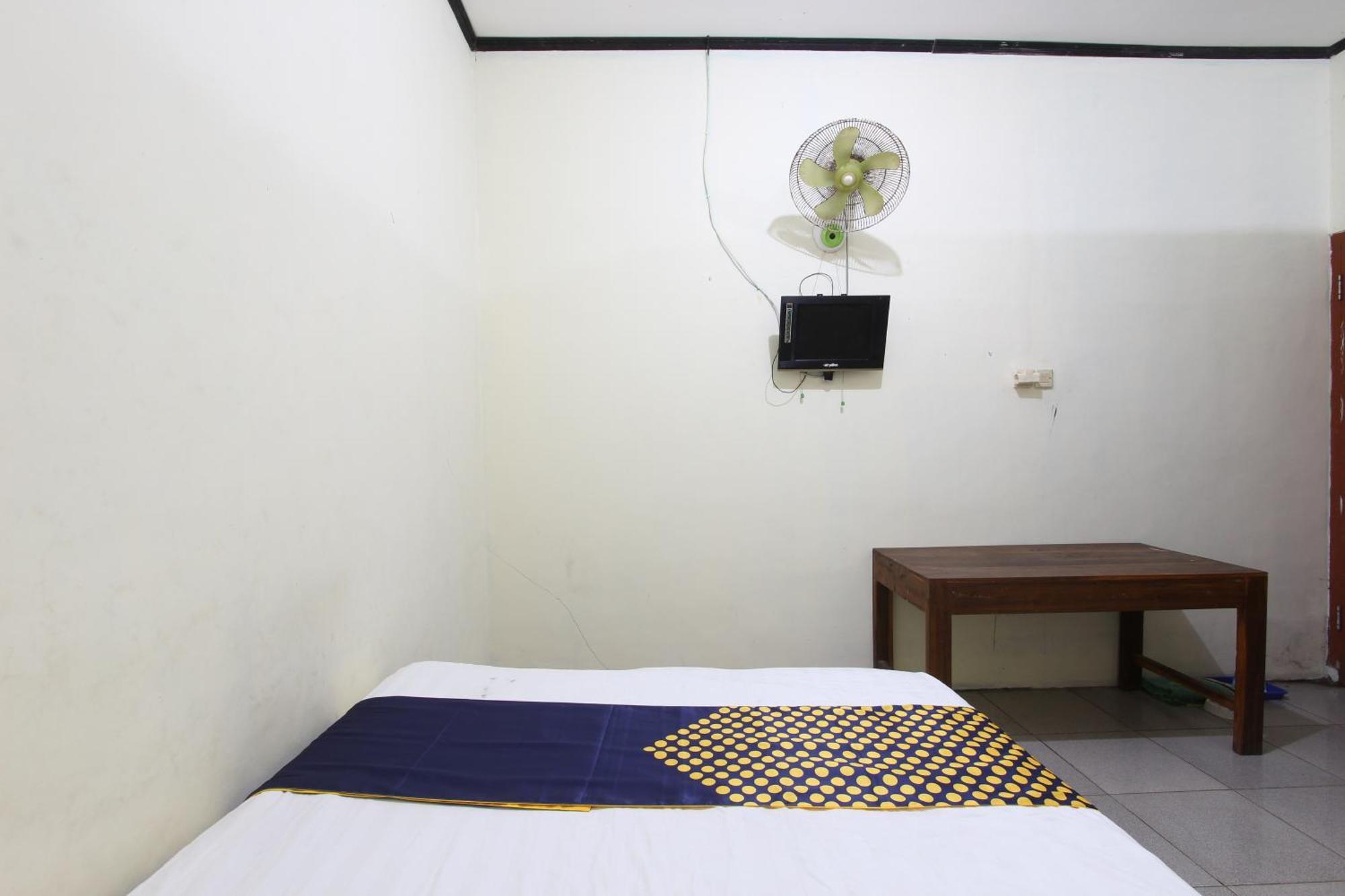נקסר Oyo 92231 Penginapan Tanjung Alang Syariah מראה חיצוני תמונה